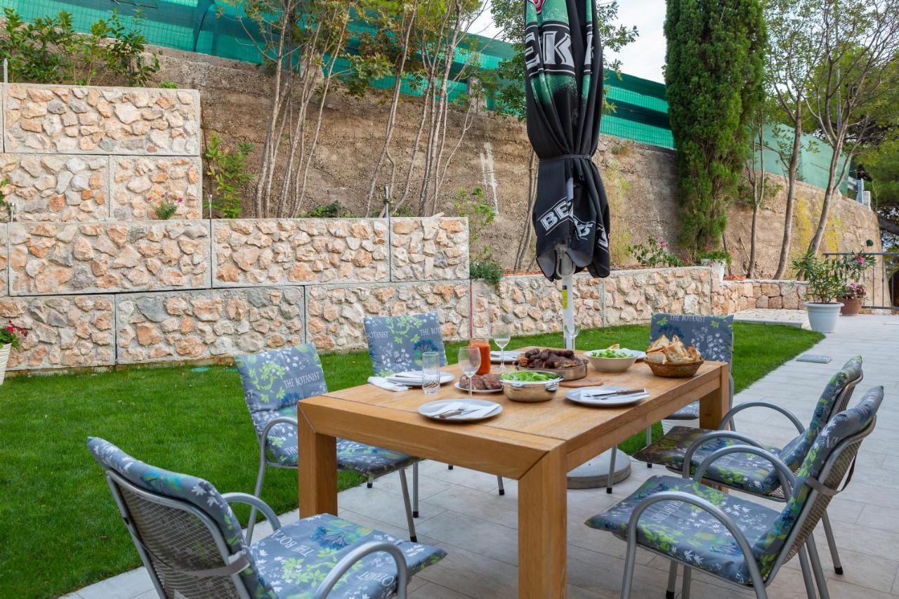 Villa Leoma With Heated Pool Marusici  외부 사진